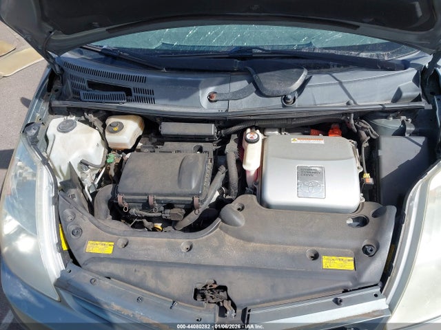 2004 Toyota Prius მანქანა იყიდება აუქციონზე, vin: JTDKB20U040099152, აუქციონის ნომერი: 44080282