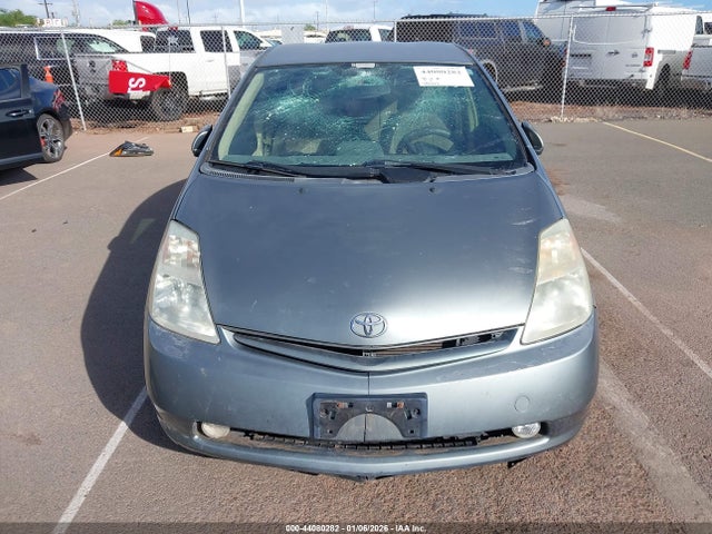 2004 Toyota Prius მანქანა იყიდება აუქციონზე, vin: JTDKB20U040099152, აუქციონის ნომერი: 44080282