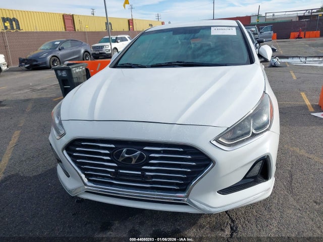 Hyundai SONATA SE 2018 5NPE24AF9JH673142 Image 12