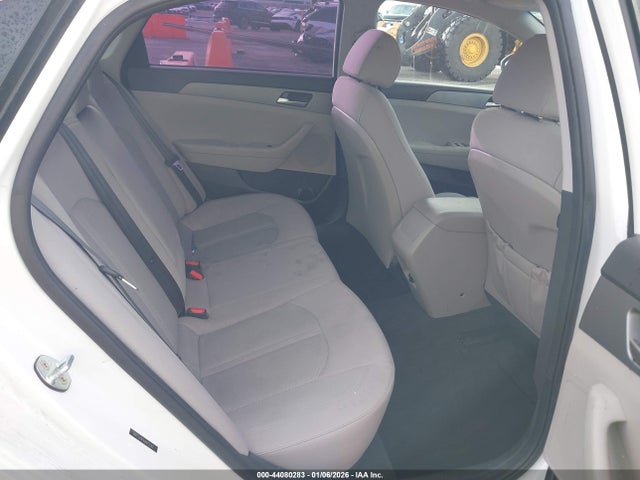 Hyundai SONATA SE 2018 5NPE24AF9JH673142 Image 8