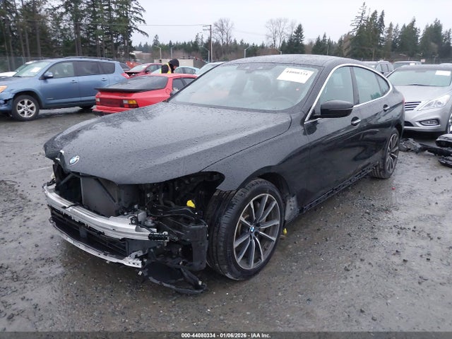 WBAJV6C57JBK07214 BMW 640i Gran Turismo Xdrive