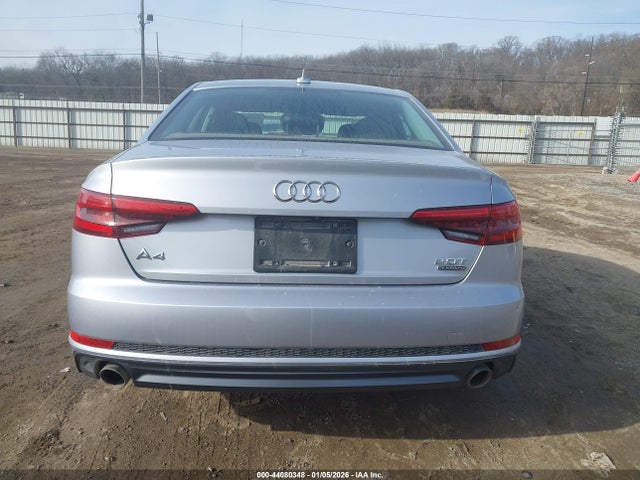 44080348 :رقم المزاد ، WAUDNAF4XHN044540 vin ، 2017 Audi A4 2.0t Season Of Audi Premium مزاد بيع
