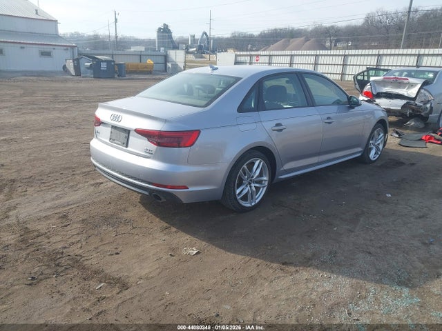 2017 AUDI A4 WAUDNAF4XHN044540 Photo 3