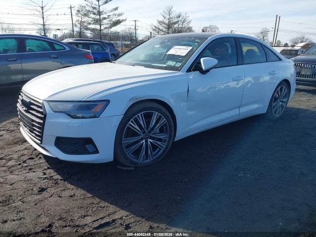 2022 AUDI A6 WAUD3BF25NN062398 Photo 1