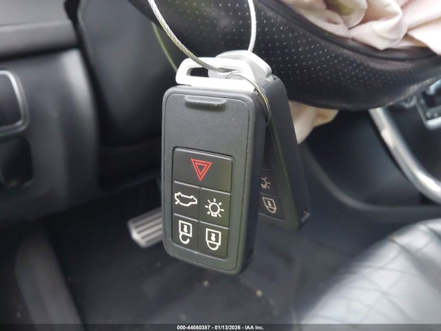 2017 VOLVO XC60 YV449MRS0H2035993 Photo 10