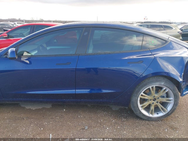 Tesla Model 3 Long Range Dual Motor All-wheel Drive 2022 5YJ3E1EB9NF176567 Image 14