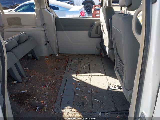 44080482 :رقم المزاد ، 2A4RR5D11AR346637 vin ، 2010 Chrysler Town & Country Touring مزاد بيع