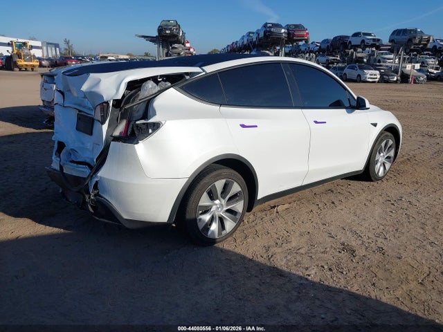 Продажа на аукционе авто 2022 Tesla Model Y Long Range Dual Motor All-wheel Drive, vin: 7SAYGAEE6NF507568, номер лота: 44080556