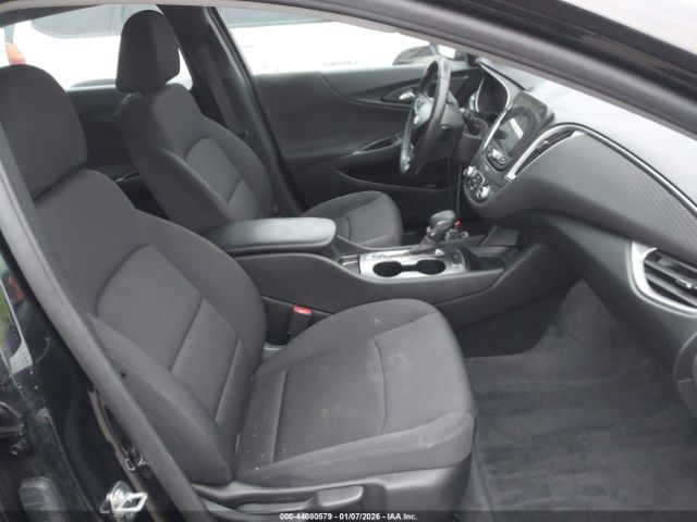 2022 CHEVROLET MALIBU 1G1ZG5STXNF196386 Photo 4