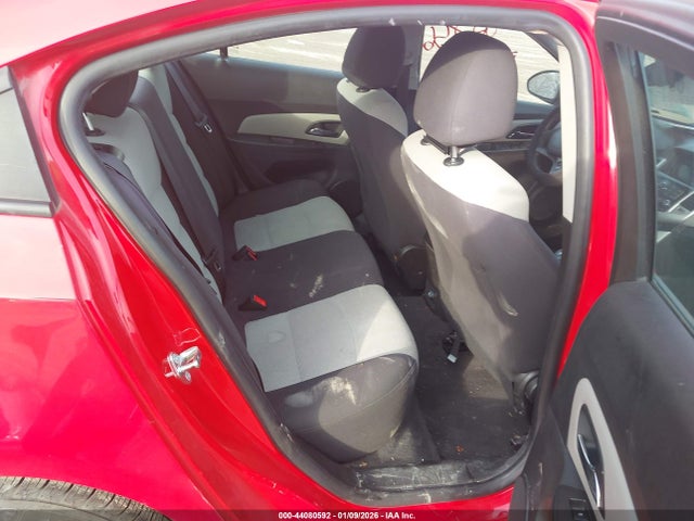 1G1PA5SH7F7233622 Chevrolet Cruze Ls Auto