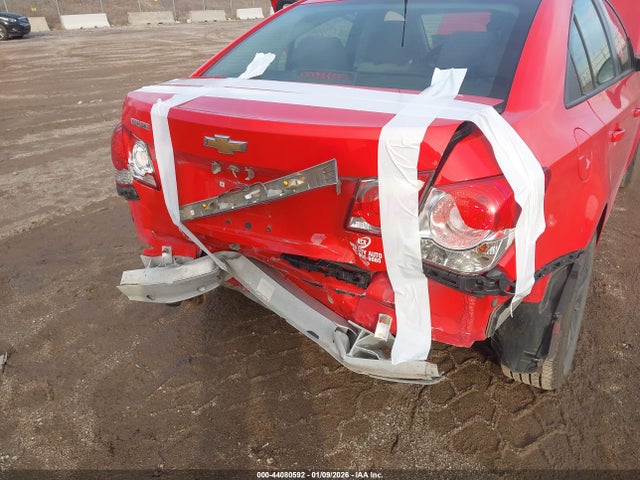 1G1PA5SH7F7233622 Chevrolet Cruze Ls Auto