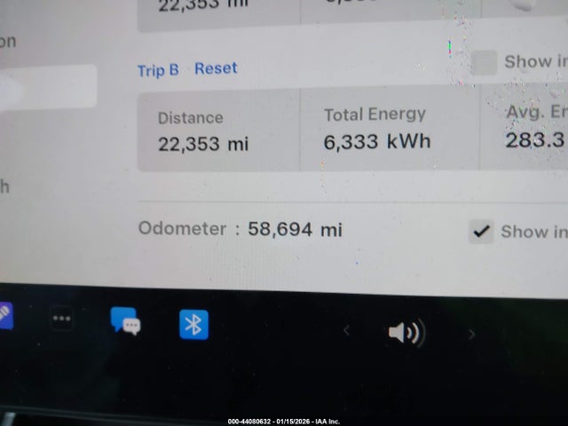 44080632 :رقم المزاد ، 5YJ3E1EA4JF122983 vin ، 2018 Tesla Model 3 Long Range/mid Range مزاد بيع