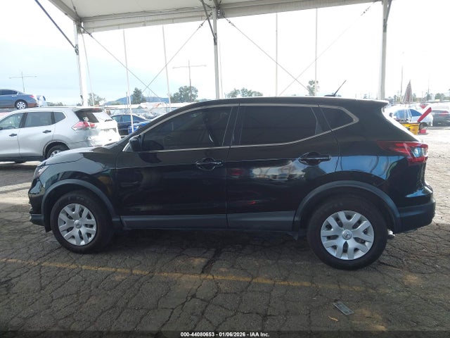 JN1BJ1CV5LW270767 Nissan Rogue Sport S Fwd Xtronic Cvt