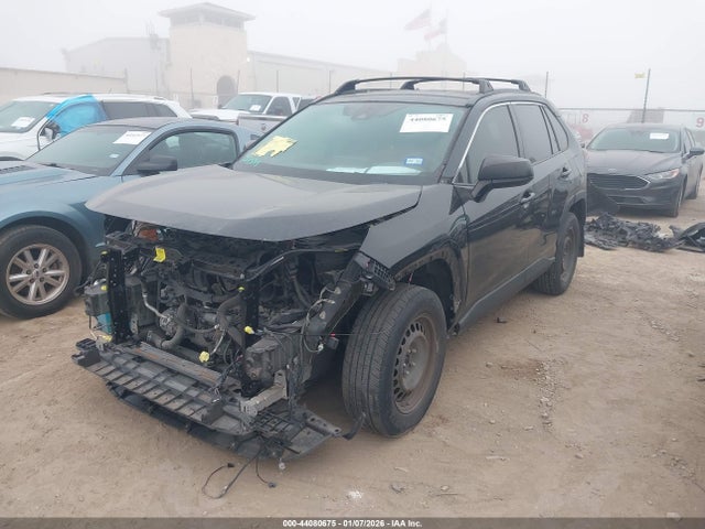 Toyota RAV4 LE 2020 JTMH1RFV1LD054394 Image 19