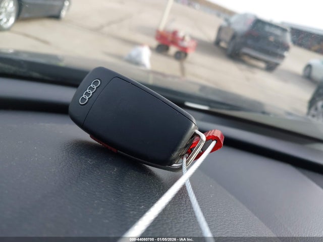 2018 AUDI Q3 WA1JCCFS7JR015768 Photo 10