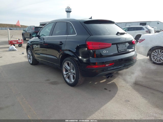 2018 AUDI Q3 WA1JCCFS7JR015768 Photo 2