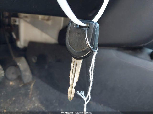 2005 MITSUBISHI OUTLANDER JA4LZ31F05U049314 Photo 10