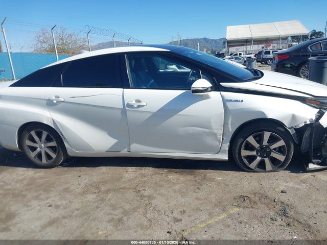 Toyota Mirai 2018 JTDBVRBD8JA005005 Image 13