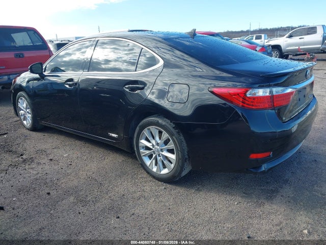 2014 Lexus Es 300h მანქანა იყიდება აუქციონზე, vin: JTHBW1GG8E2068198, აუქციონის ნომერი: 44080748