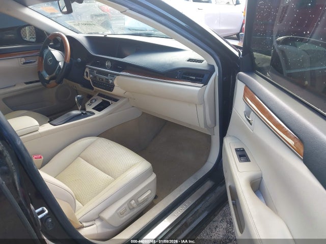 2014 Lexus Es 300h მანქანა იყიდება აუქციონზე, vin: JTHBW1GG8E2068198, აუქციონის ნომერი: 44080748