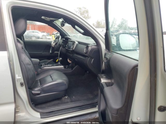 2022 TOYOTA TACOMA 3TMCZ5AN8NM465219 Photo 4