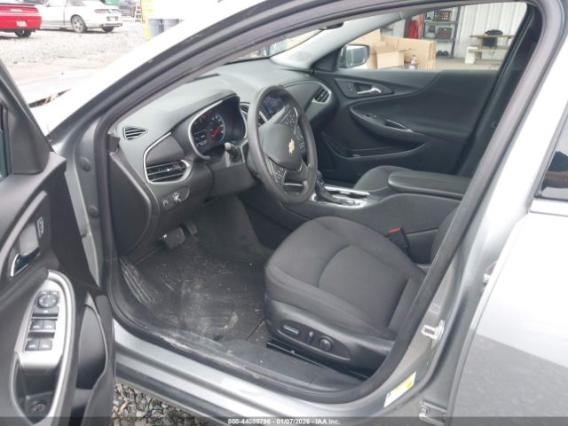 2025 CHEVROLET MALIBU 1G1ZD5ST0SF136699 Photo 4