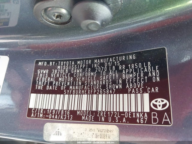 5YFBURHEXFP265847 Toyota COROLLA LE