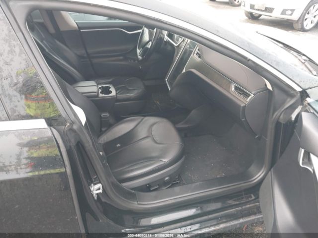 2013 TESLA MODEL S 5YJSA1DN7DFP05788 Photo 4