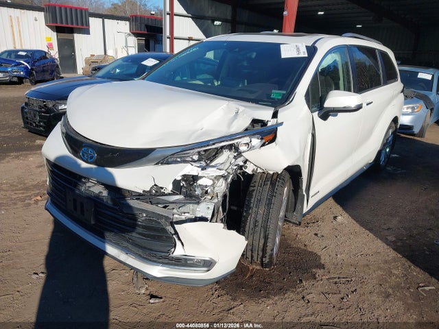 2021 TOYOTA SIENNA 5TDERKEC8MS008585 Photo 1