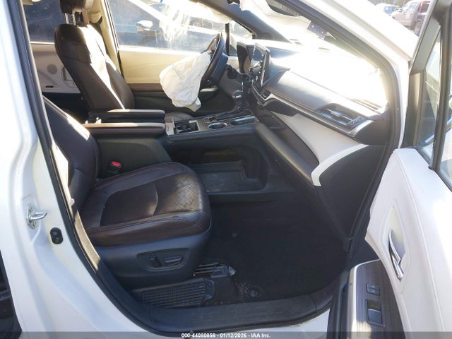 2021 TOYOTA SIENNA 5TDERKEC8MS008585 Photo 4