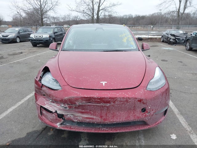 2024 TESLA MODEL Y 7SAYGDEF7RA261420 Photo 5