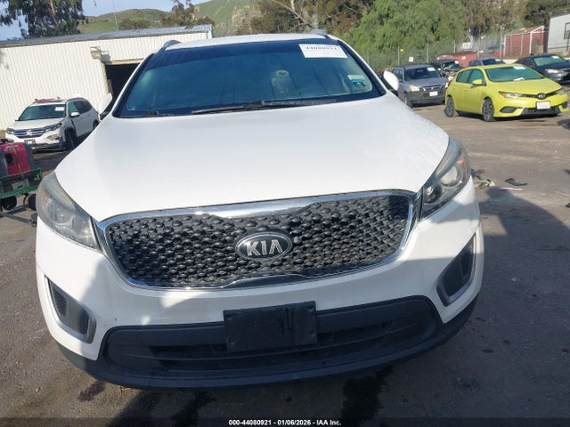 5XYPG4A32HG254535 KIA Sorento 2.4l Lx