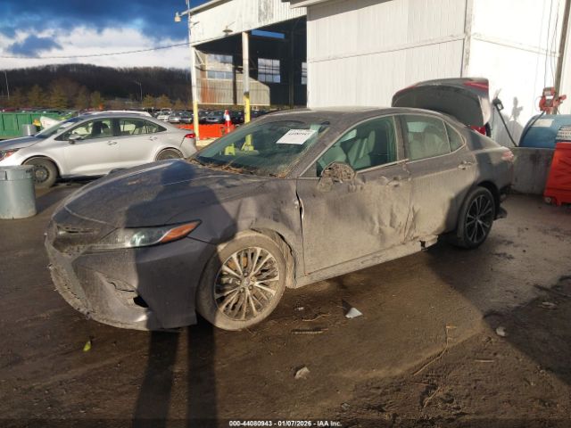 2018 TOYOTA CAMRY 4T1B11HK5JU016170 Photo 1