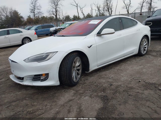 2016 TESLA MODEL S 5YJSA1E26GF167674 Photo 1