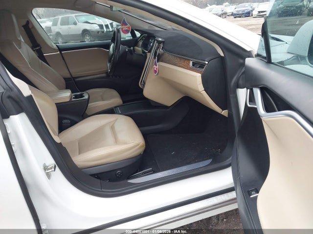 2016 TESLA MODEL S 5YJSA1E26GF167674 Photo 4