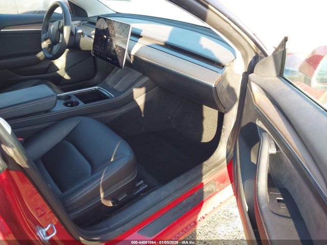 Продаж на аукціоні авто 2021 Tesla Model 3 Long Range Dual Motor All-wheel Drive, vin: 5YJ3E1EB7MF044731, номер лоту: 44081064