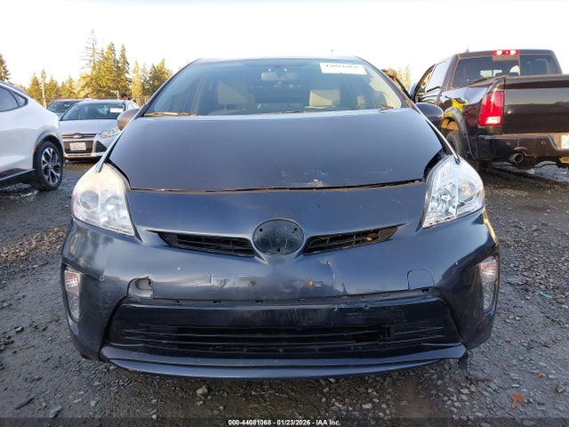 Toyota Prius Two 2015 JTDKN3DU5F1879667 Image 13