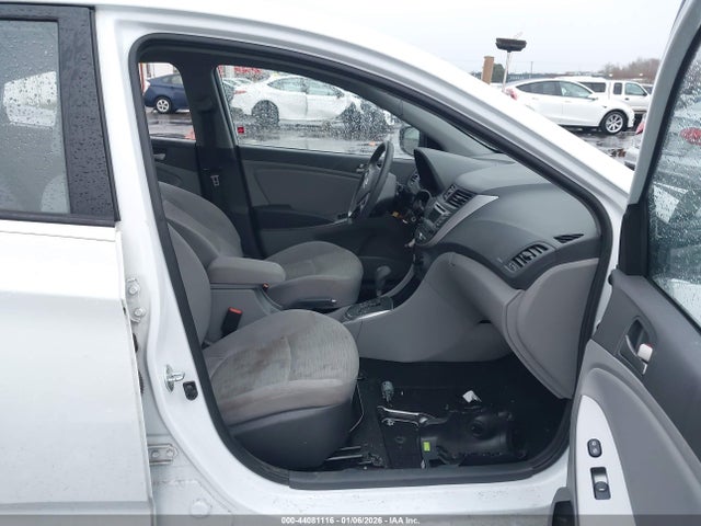 KMHCT4AE6HU285289 Hyundai Accent Value Edition