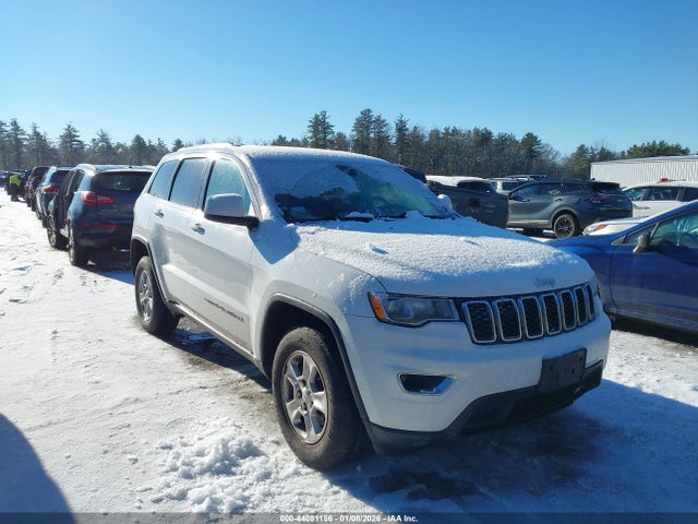 1C4RJFAG3HC653760 Jeep Grand Cherokee Laredo 4x4