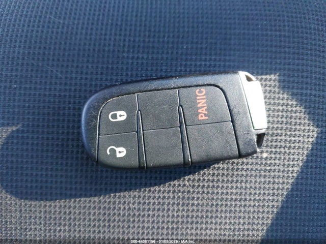 1C4RJFAG3HC653760 Jeep Grand Cherokee Laredo 4x4