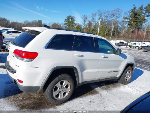 1C4RJFAG3HC653760 Jeep Grand Cherokee Laredo 4x4