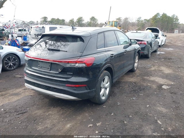 2022 AUDI Q4 E-TRON WA1J2BFZ1NP054982 Photo 3
