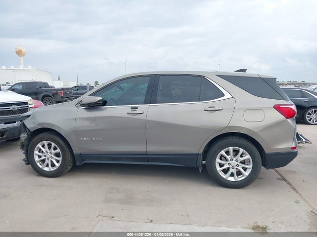 Chevrolet EQUINOX LT 2018 3GNAXJEV4JS588478 Image 15