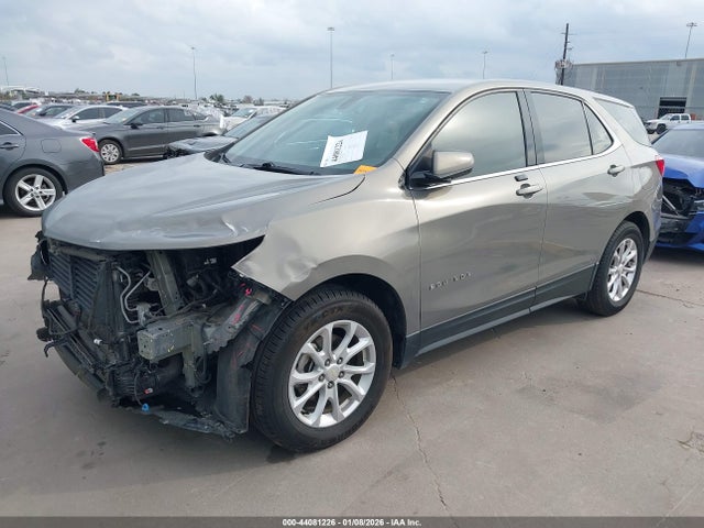 Chevrolet EQUINOX LT 2018 3GNAXJEV4JS588478 Image 2