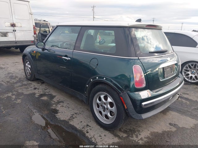 2004 MINI COOPER WMWRC33464TJ54549 Photo 2