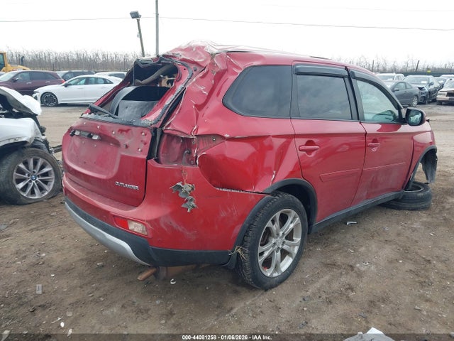 2015 MITSUBISHI OUTLANDER JA4AZ3A38FZ008186 Photo 3