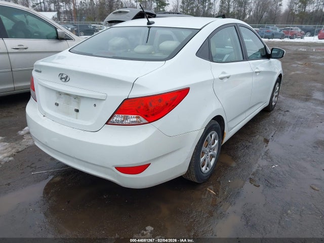 2013 HYUNDAI ACCENT KMHCT4AE8DU529468 Photo 3