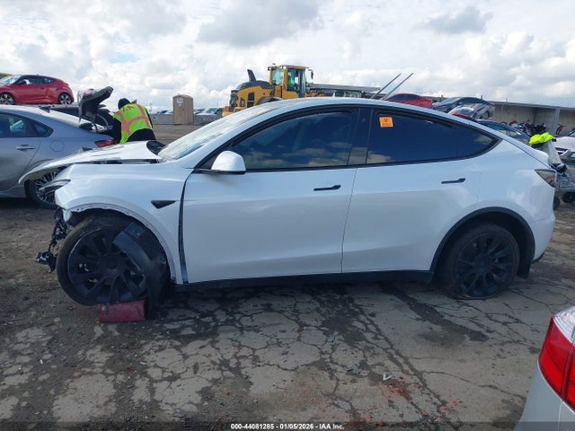 7SAYGDEE6PA033834 Tesla Model Y Awd/long Range Dual Motor All-wheel Drive