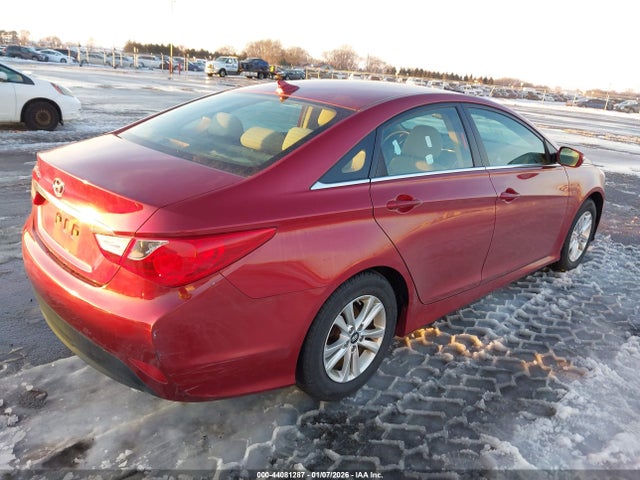 5NPEB4AC8EH945644 Hyundai SONATA GLS