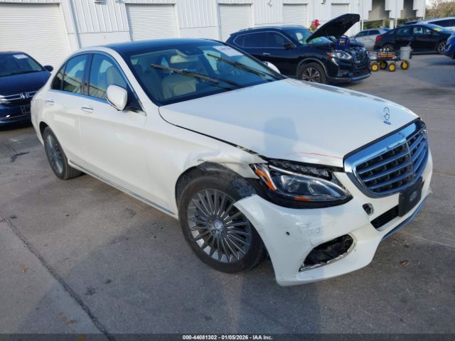 2017 MERCEDES-BENZ C 300 WDDWF4KB1HR240542